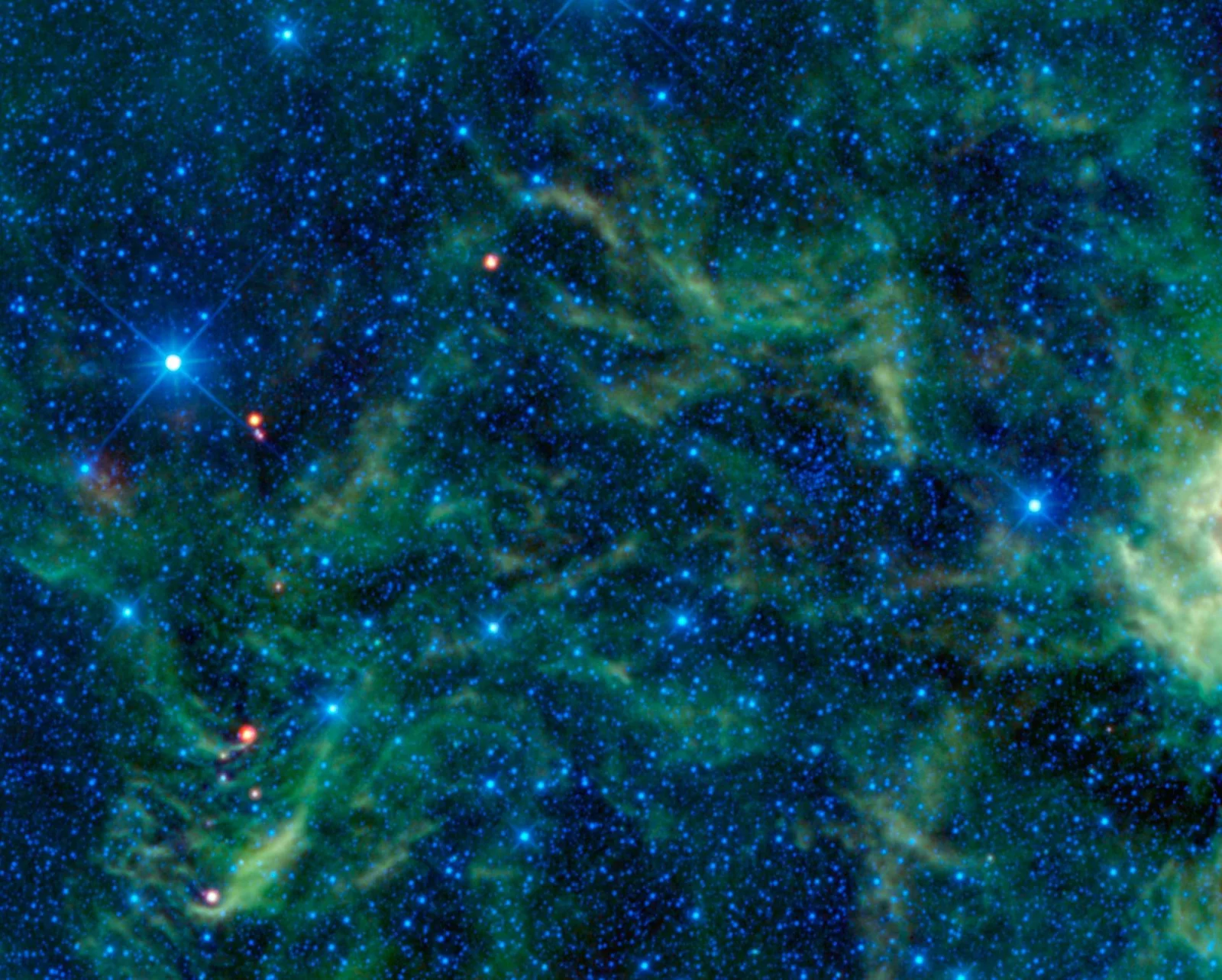 Star Cluster Overshadowed by Infrared Objects